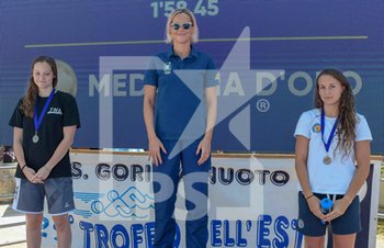 2019-06-16 - Federica Pellegrini sul podio dei 200sl - TROFEO DELL´EST 2019 - SWIMMING - SWIMMING
